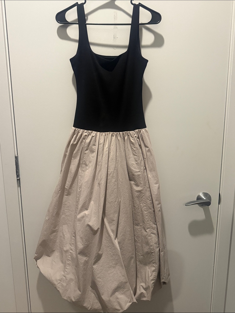 Abercrombie & Fitch Black Bodice with Cream Balloon Midi Dress
